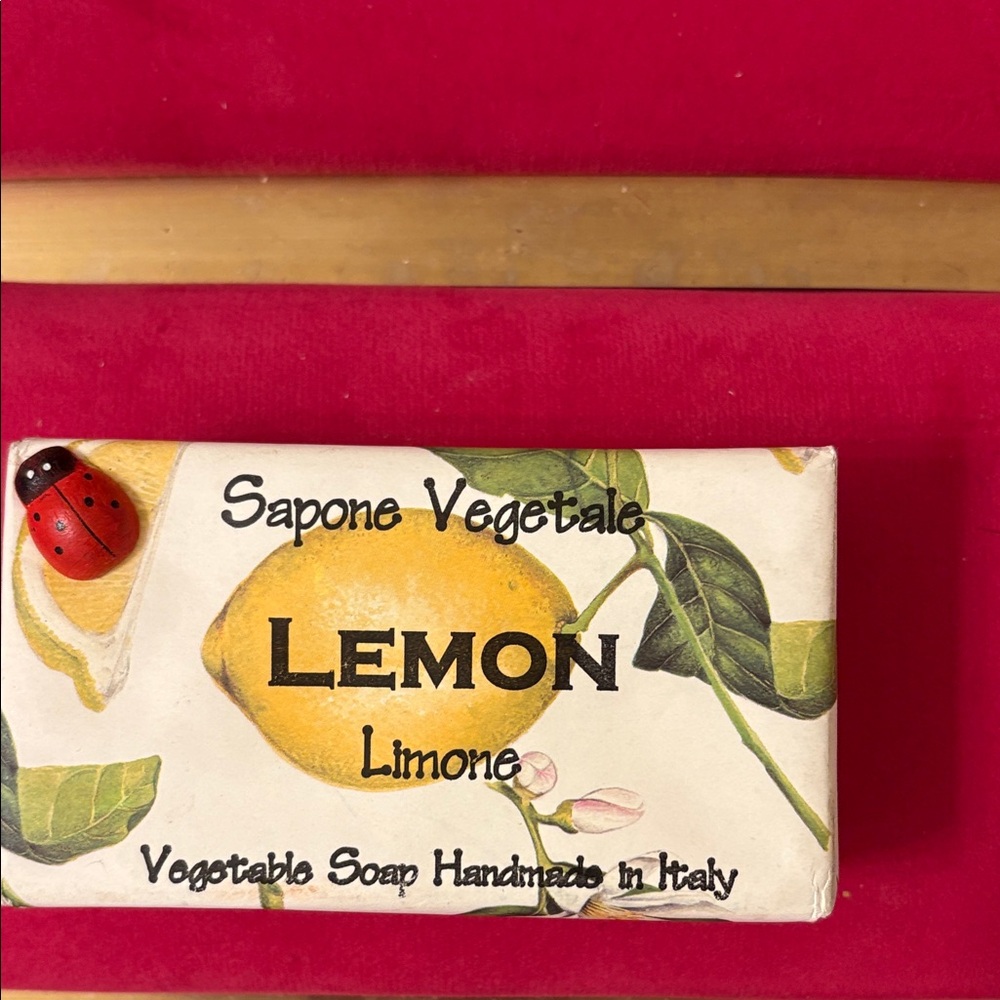 Lemon Scented Vegetable Soap